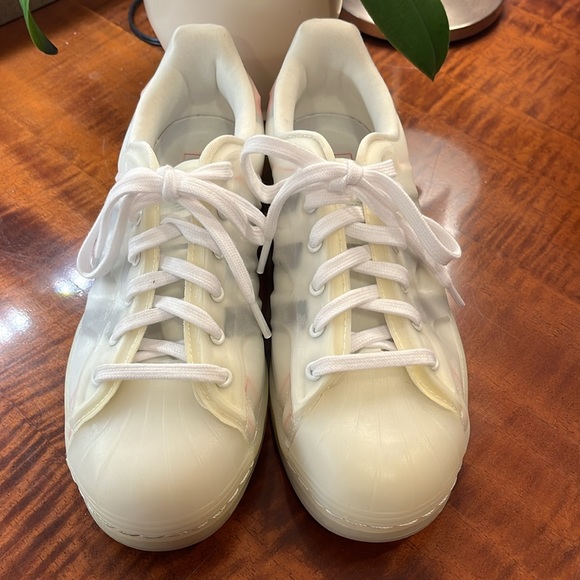 Adidas Superstar Future Shell Big Kids Size 6.5 - Equivalent to a Women’s Size 8 - Picture 2 of 7